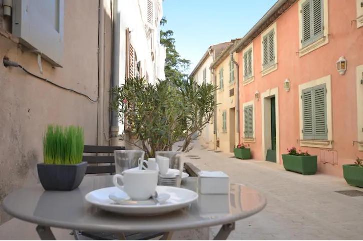 Studio centre ville Saint Tropez Esterno foto